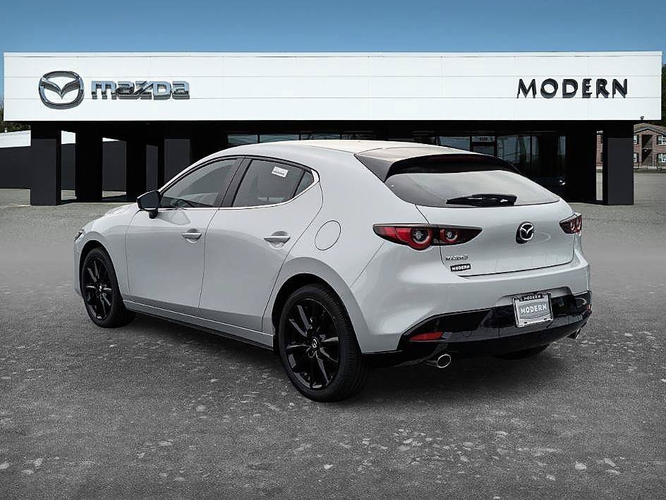 2026 Mazda Mazda3 Premium - Photo 7