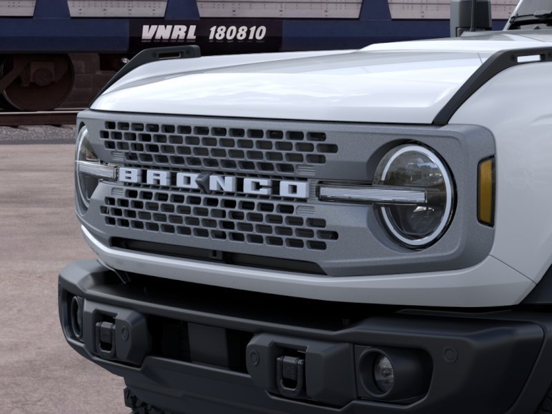 New 2026 Oxford White Ford Badlands® image 19