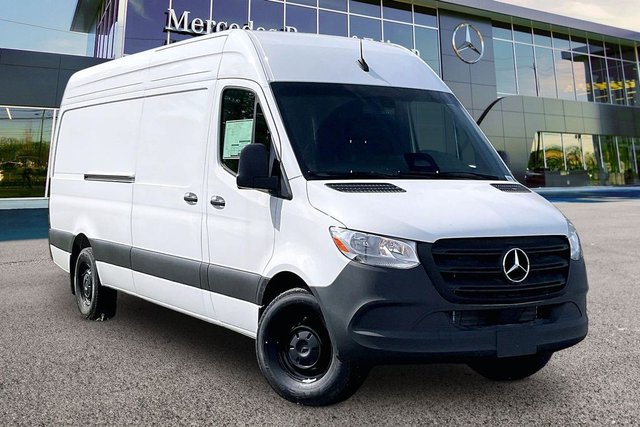 2025 Mercedes-Benz Sprinter 2500 Cargo 170 WB