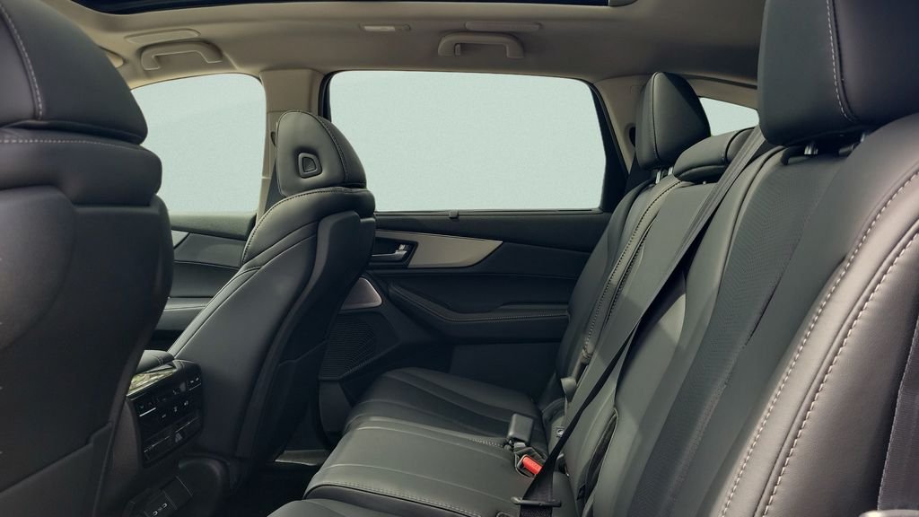 New 2026 Platinum White Pearl Acura Technology Package image 10