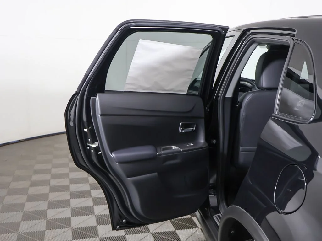 New 2026 Black Mitsubishi 2.0 SE image 19