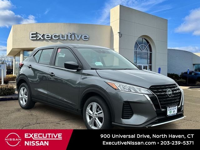 2025 Nissan KICKS PLAY Base