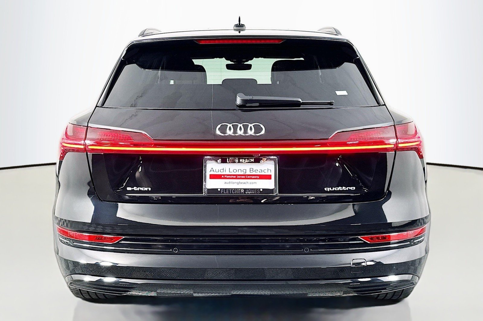 Used 2022 Brilliant Black Audi Premium image 3