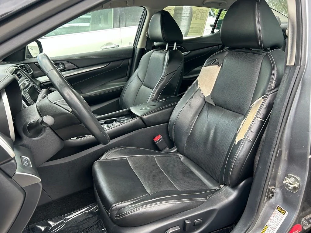 Used 2019 Gun Metallic Nissan 3.5 SV image 20