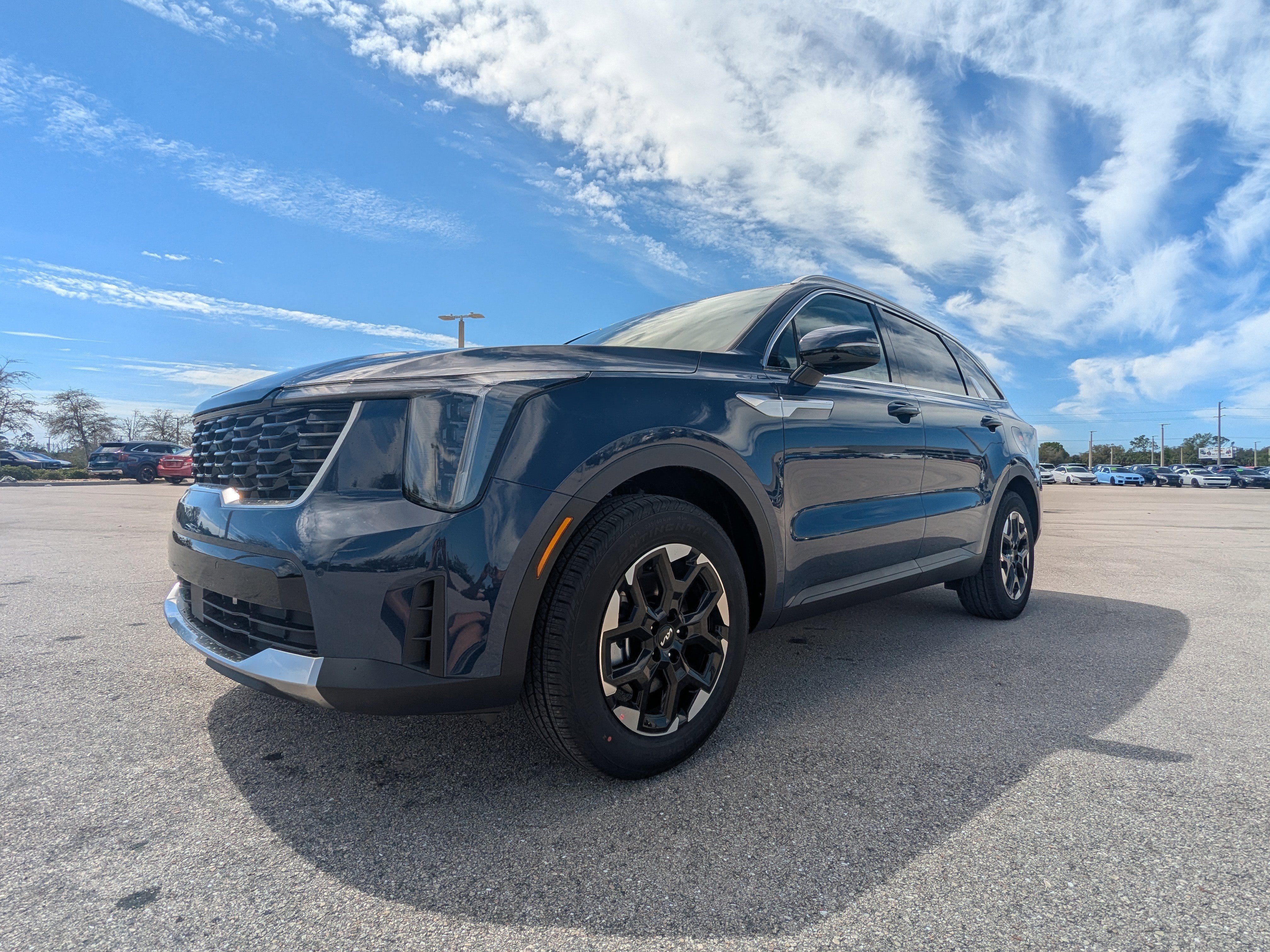 New 2026 Midnight Lake Blue Kia S image 9