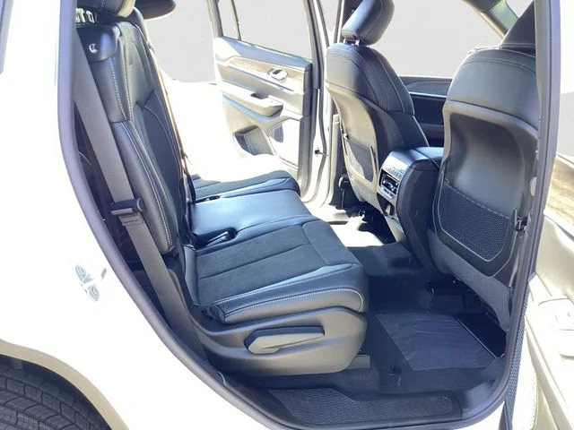 New 2026 Bright White Clearcoat Jeep L LAREDO ALTITUDE 4X4 image 14
