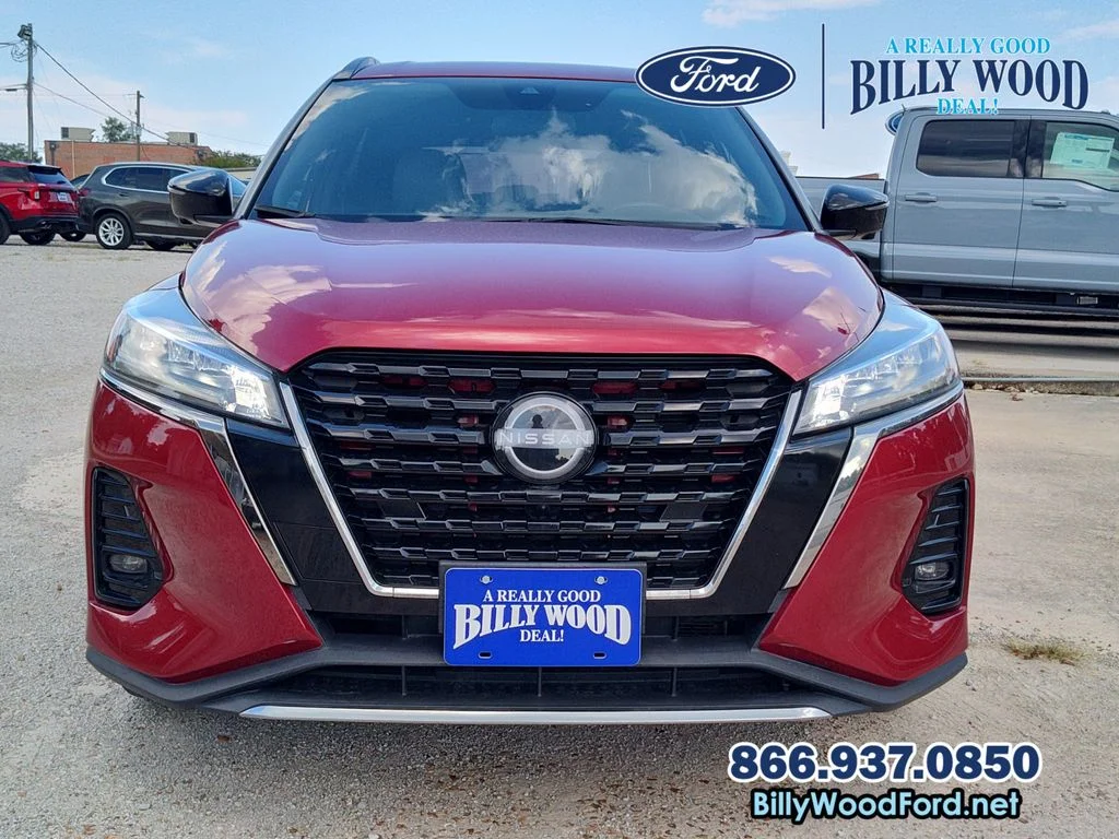 Used 2024 Scarlet Ember Nissan SR image 11