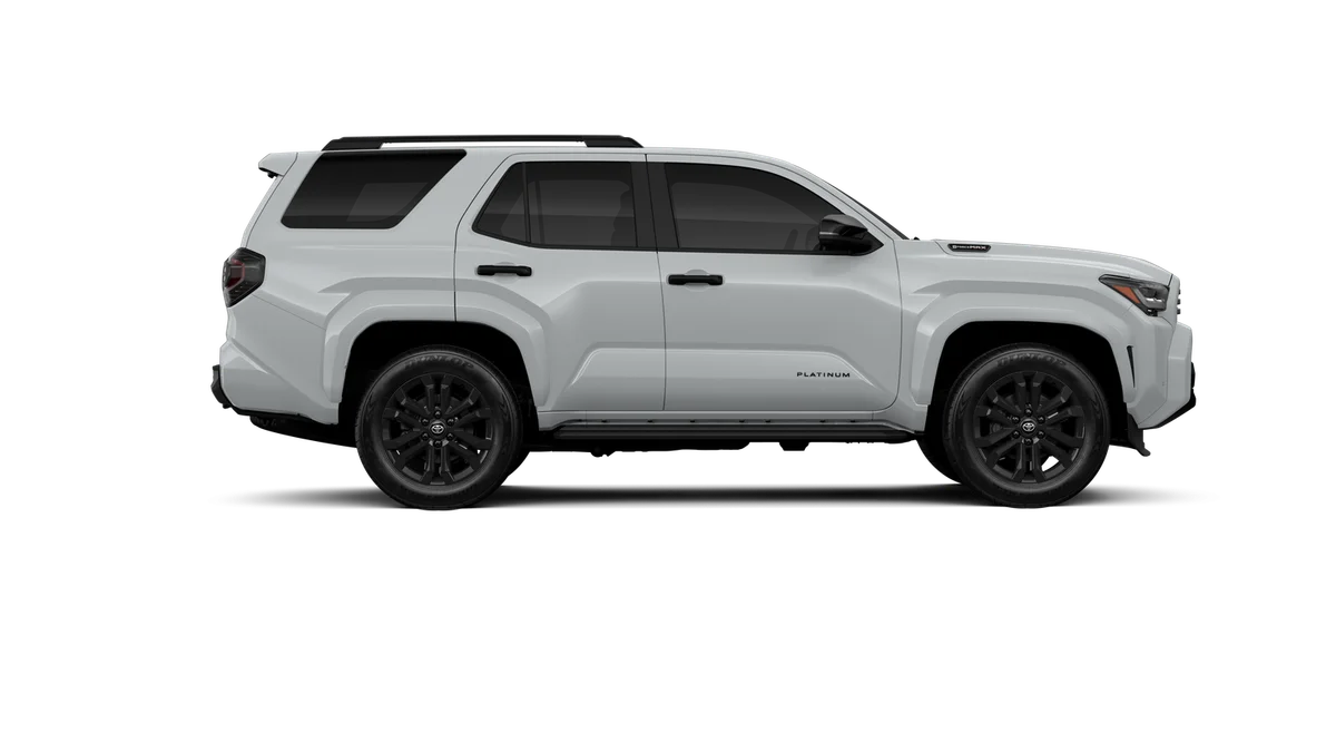 New 2026 Wind Chill Pearl Toyota Platinum image 12