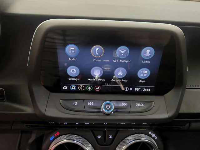 2021 Chevrolet Camaro 1LT - Photo 38