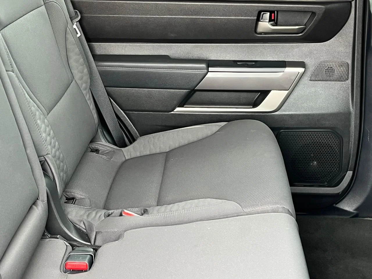 2025 Toyota Sequoia SR5 - Photo 11