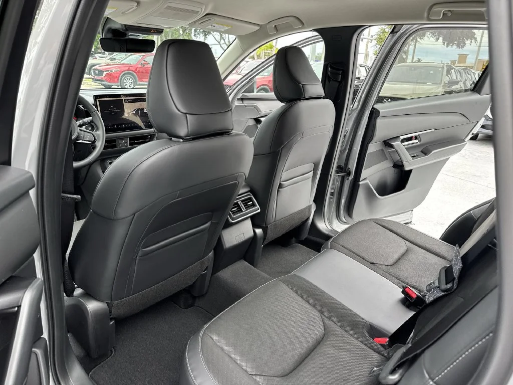 New 2026 Gray Metallic Mazda 2.5 S Preferred AWD image 34