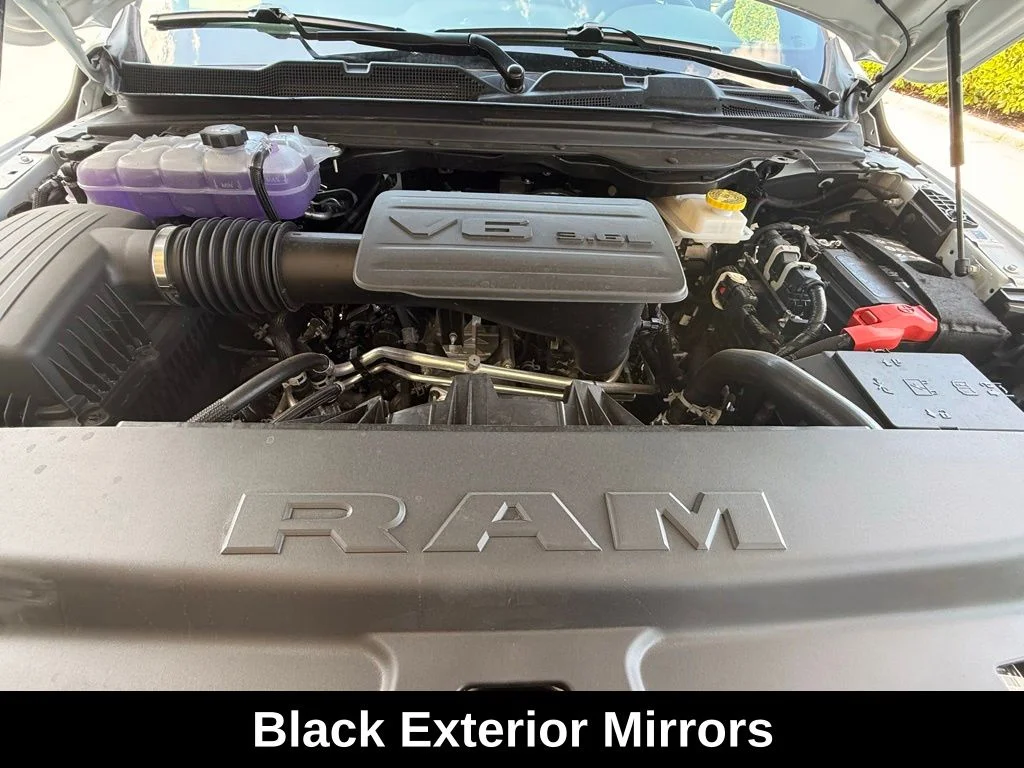 New 2026 Bright White Clear-Coat Exterior Paint RAM Big Horn/Lone Star image 33