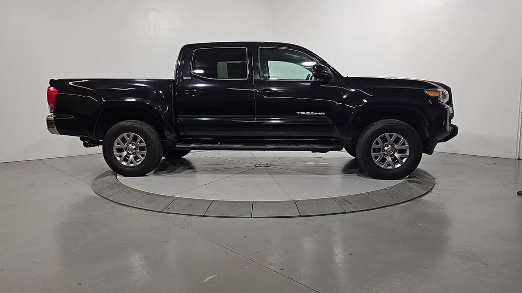 Used 2017 Black Toyota SR5 image 7
