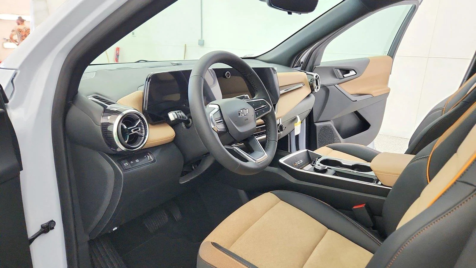 2027 Chevrolet Equinox ACTIV - Photo 14