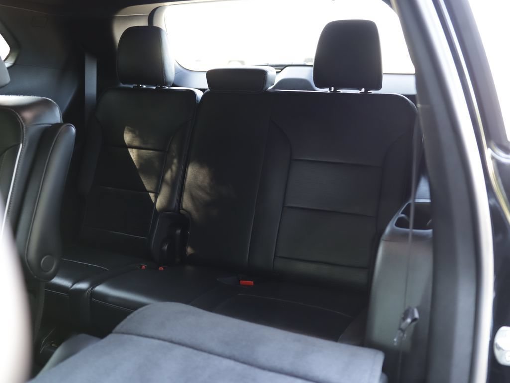 Used 2025 Ebony Twilight Metallic Buick Sport Touring image 31