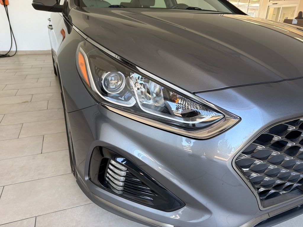 Used 2019 Machine Gray Hyundai SEL image 9