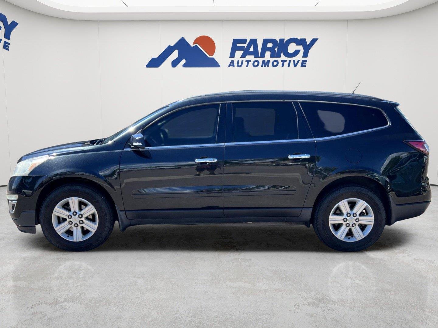 Used 2014 Black Granite Metallic Chevrolet LT image 8