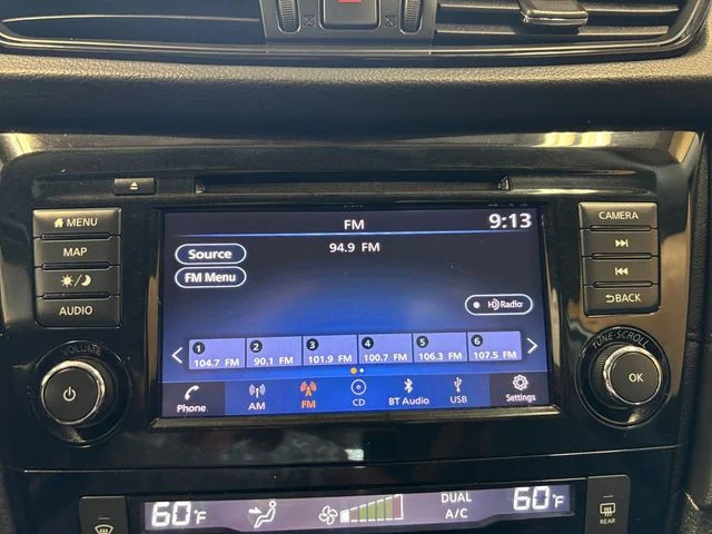 Used 2018 White Nissan SV image 19