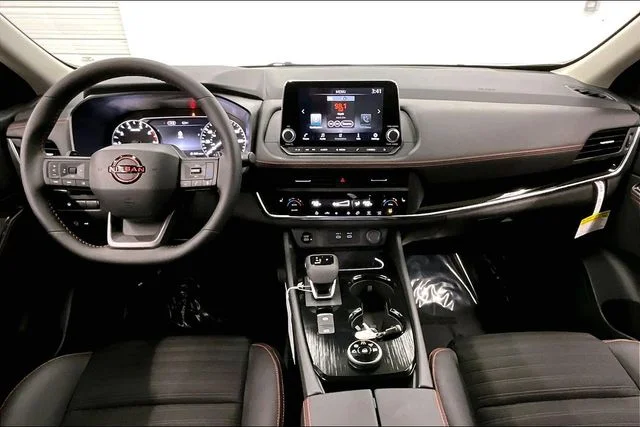 New 2026 Everest White Pearl Tricoat Nissan Rock Creek image 5