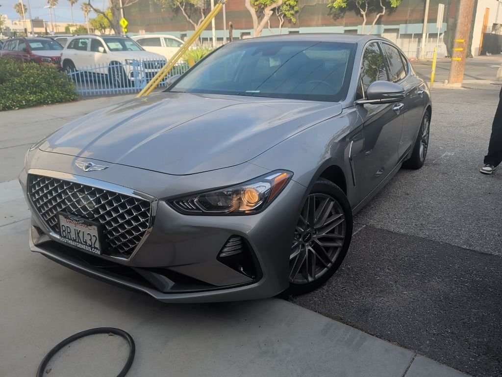 2020 Genesis G70 2.0T Standard's photo