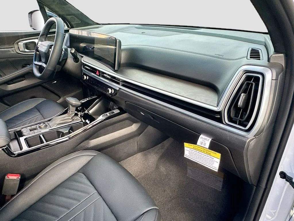 New 2026 Glacial White Pearl Kia X-Line SX Prestige AWD image 31
