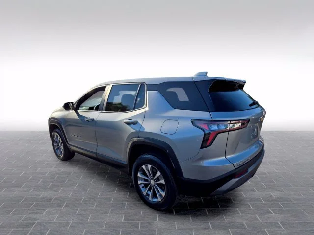 Used 2025 Sterling Gray Metallic Chevrolet LT image 5