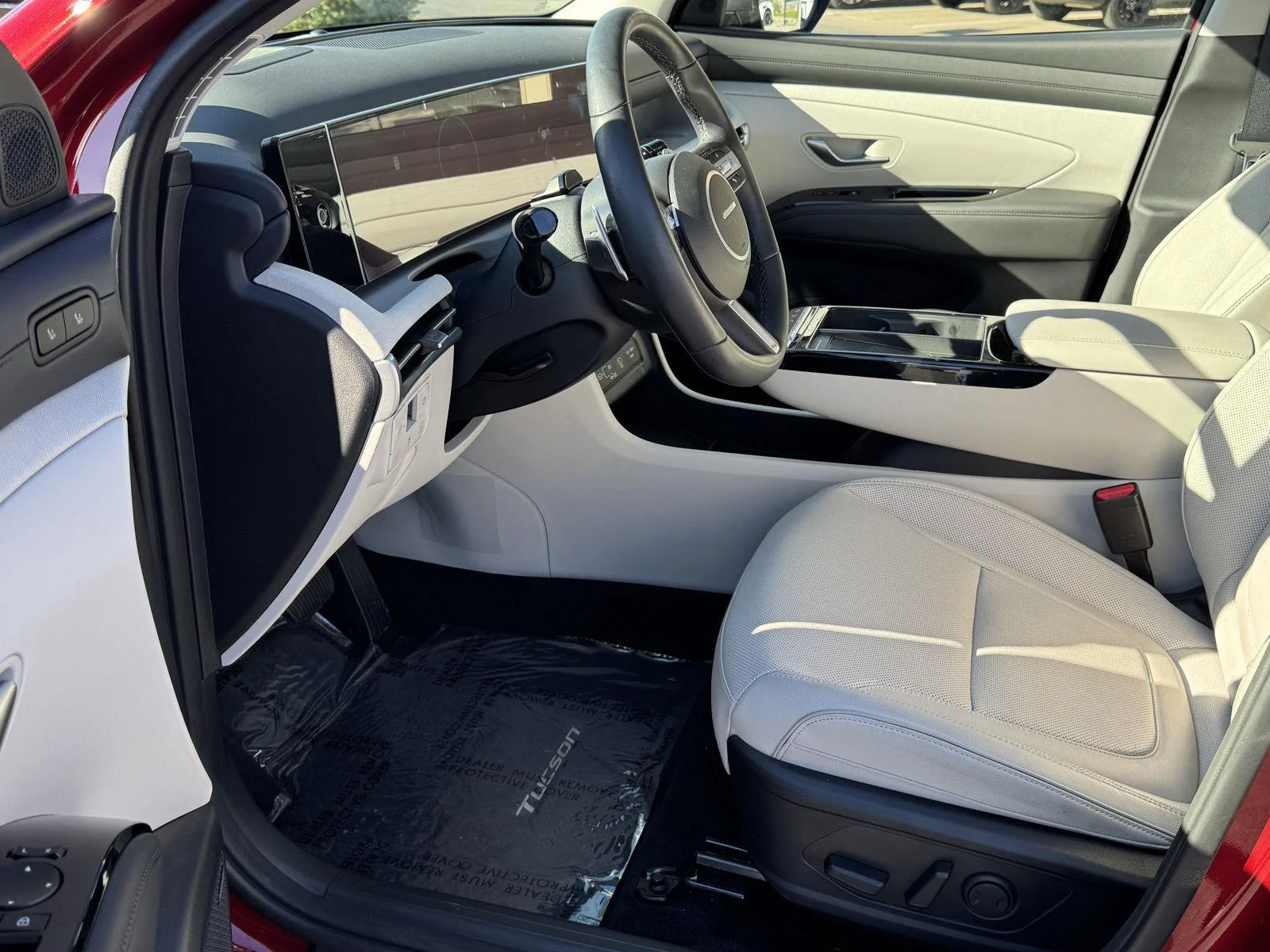 2025 Hyundai Tucson Limited - Photo 21