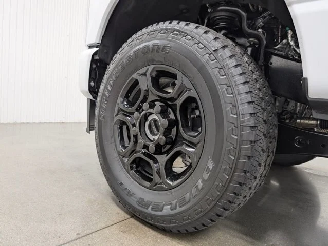 New 2026 Oxford White Ford F-250® XL image 37