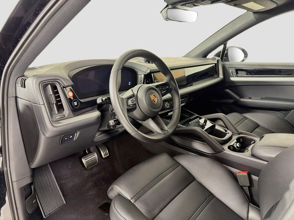Used 2026 Chromite Black Metallic Porsche S E-Hybrid Coupe AWD image 4