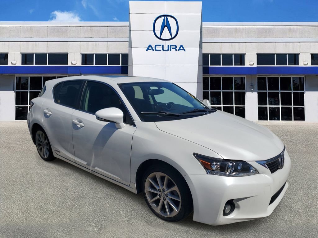 2012 Lexus CT 200h 200h Premium's photo