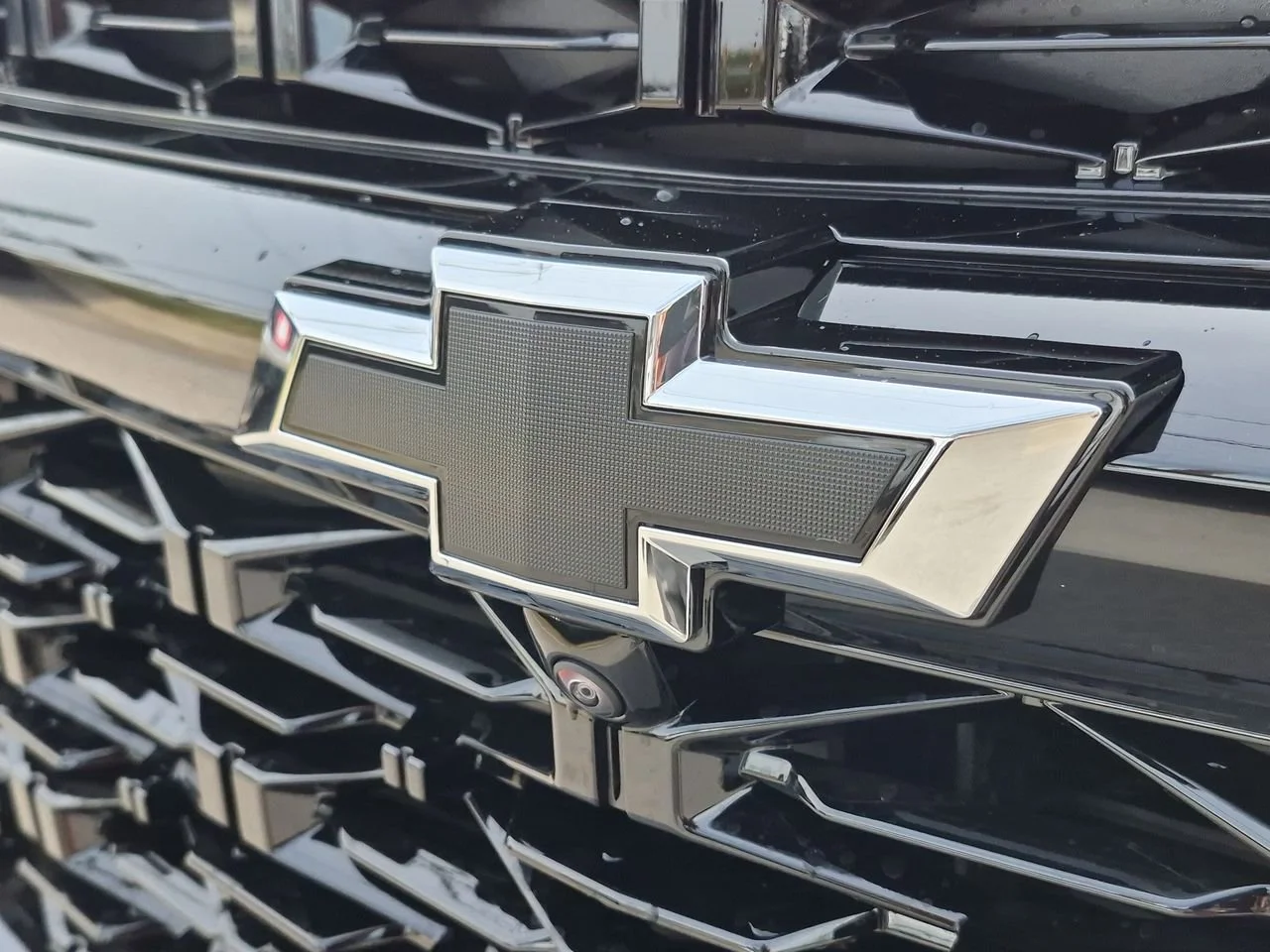 New 2026 Sterling Gray Metallic Chevrolet RS image 31