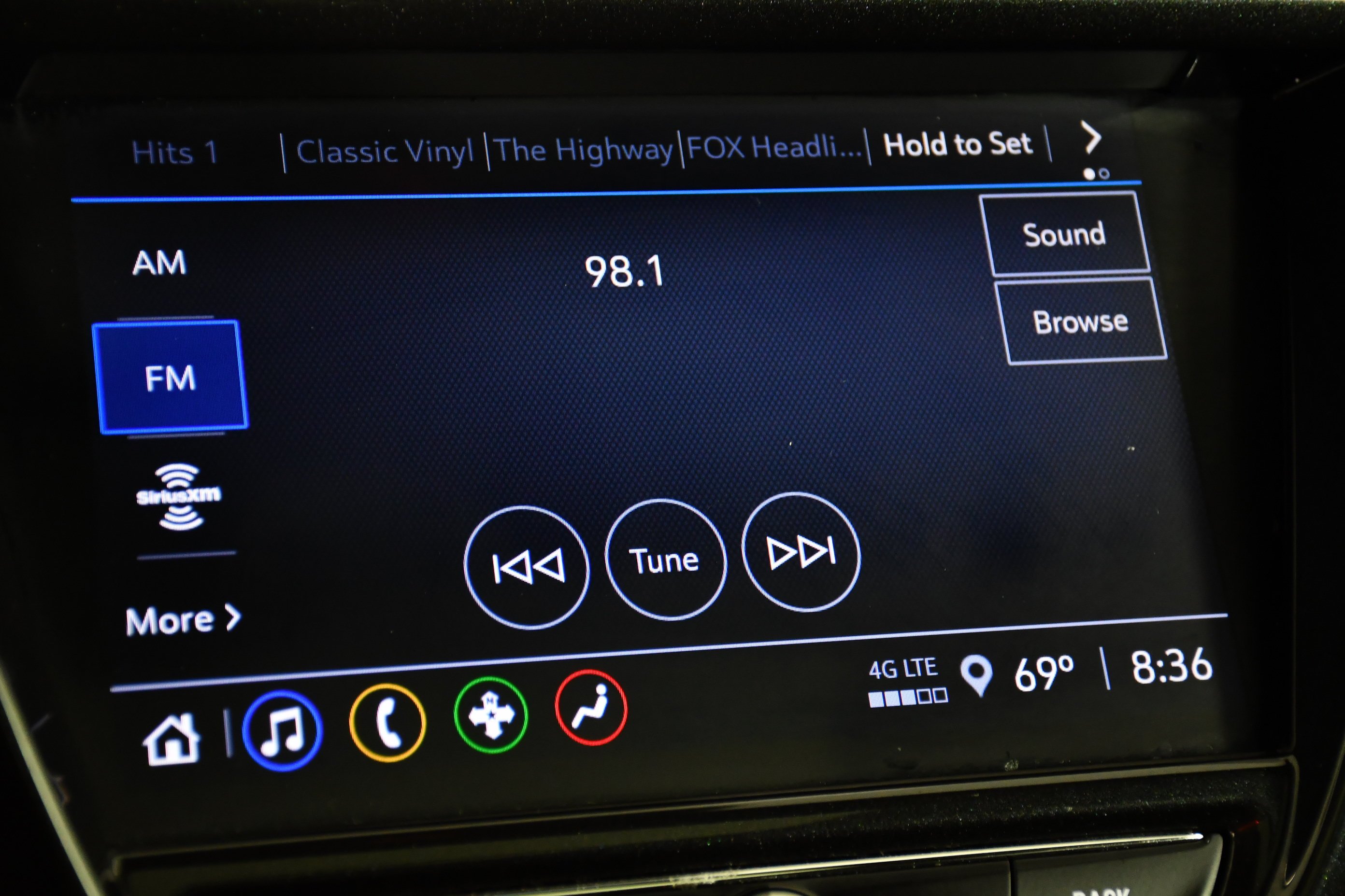 Used 2023 Mosaic Black Metallic Chevrolet RS image 27