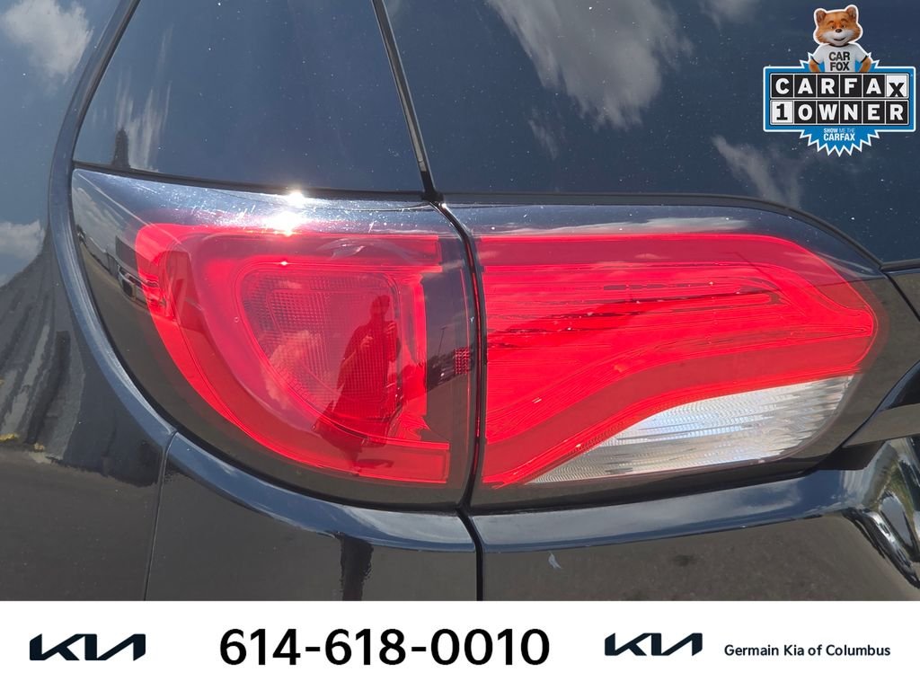 Used 2020 Black Chrysler Touring image 17