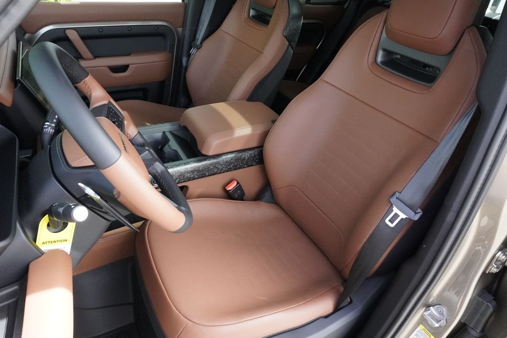 New 2026 Petra Copper LAND ROVER OCTA image 20