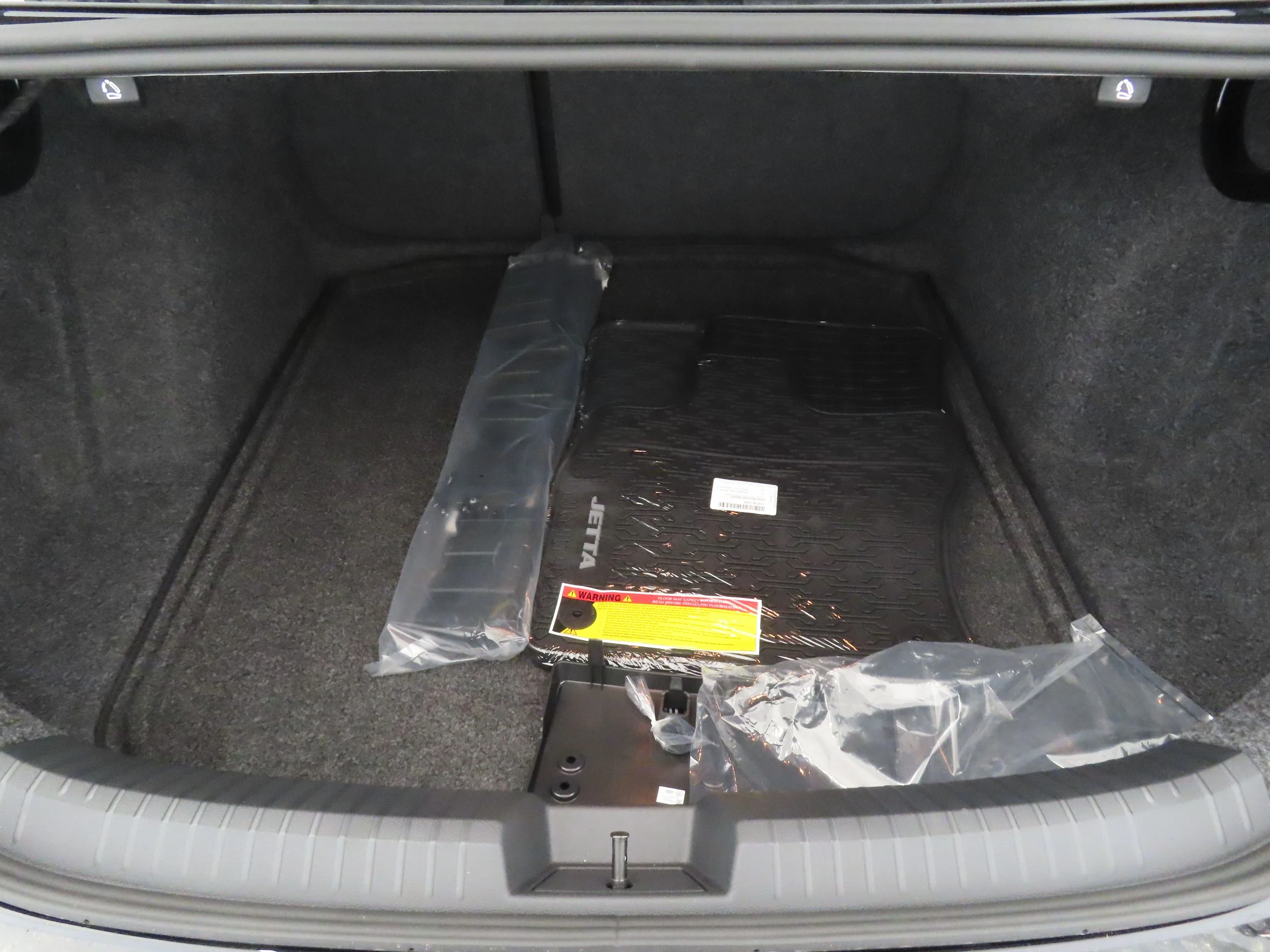 New 2026 Black Volkswagen 1.5T SE image 22