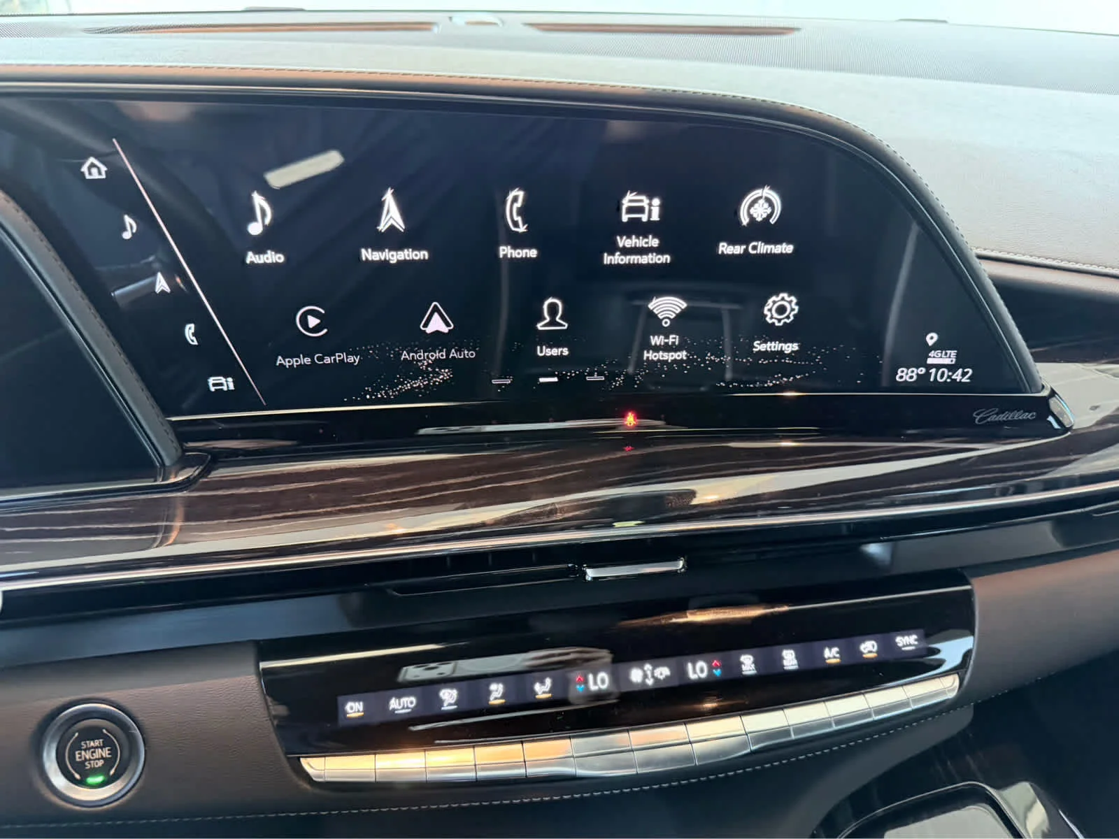 Used 2021 SATIN STEEL METALLIC Cadillac Sport image 13