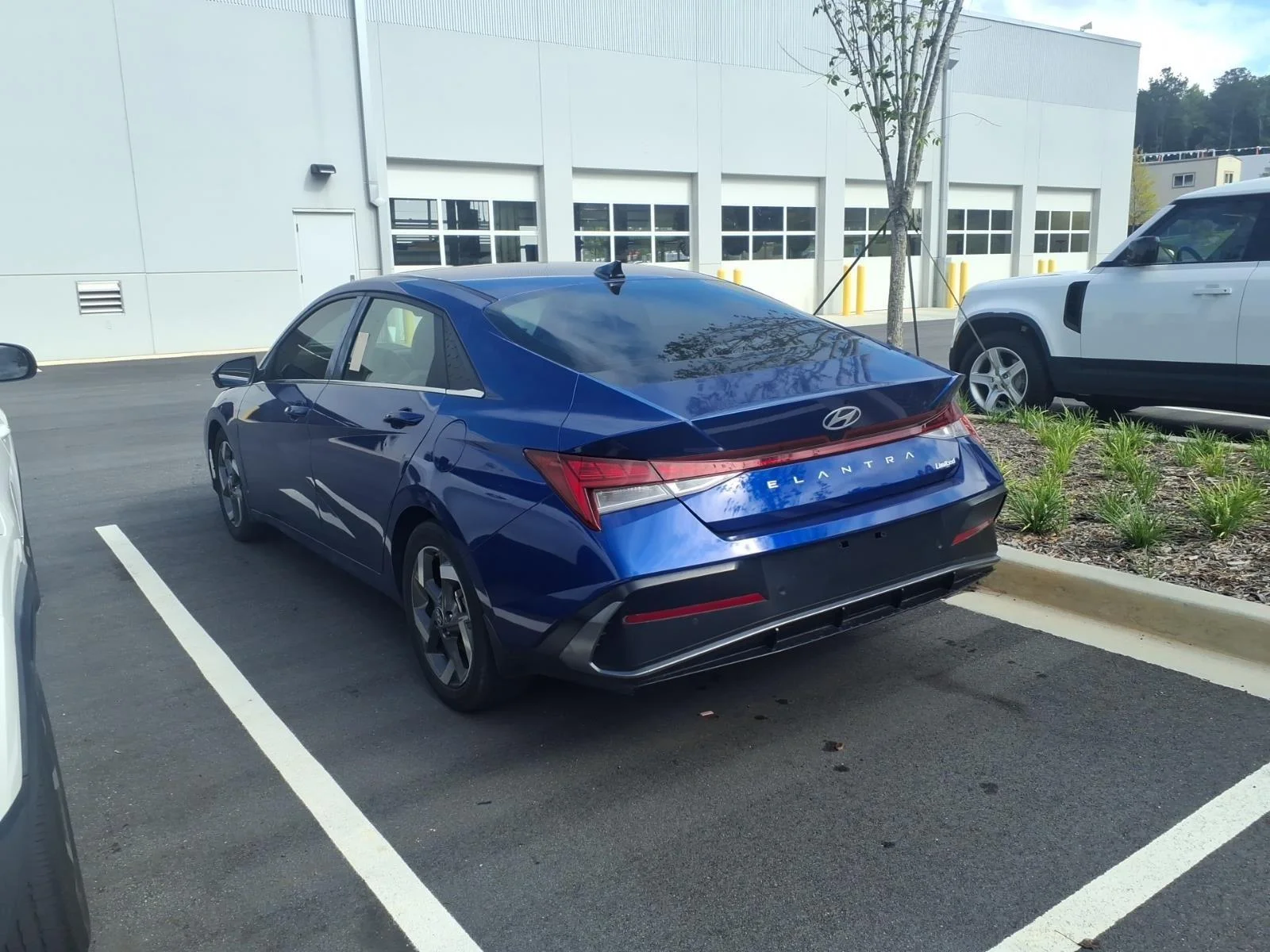 Used 2024 Intense Blue Hyundai Limited image 6