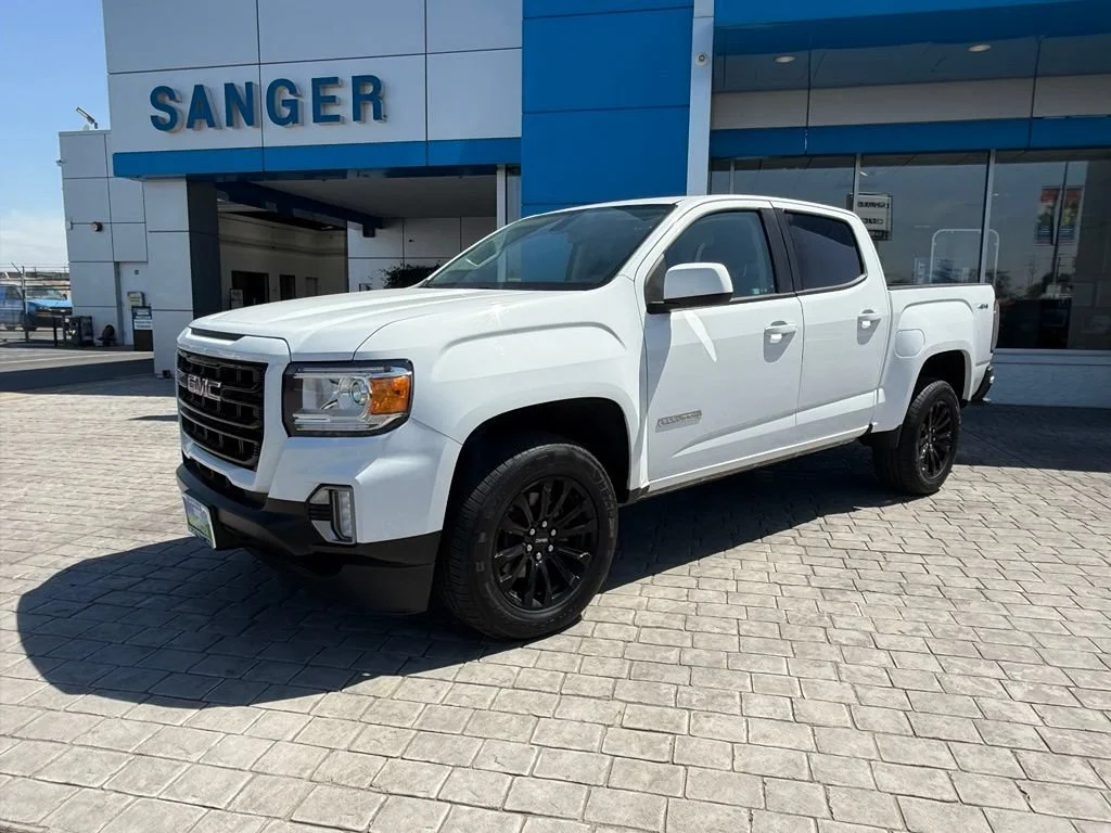 Used 2022 SUMMIT WHITE GMC 4WD Elevation image 4