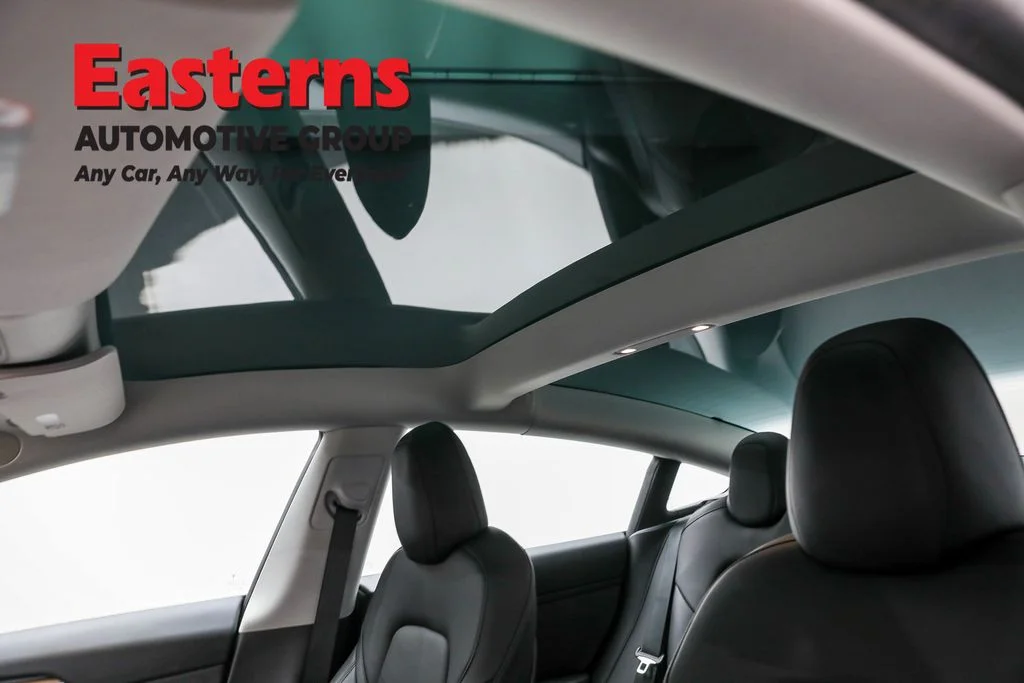 Used 2022 White Tesla Long Range image 28