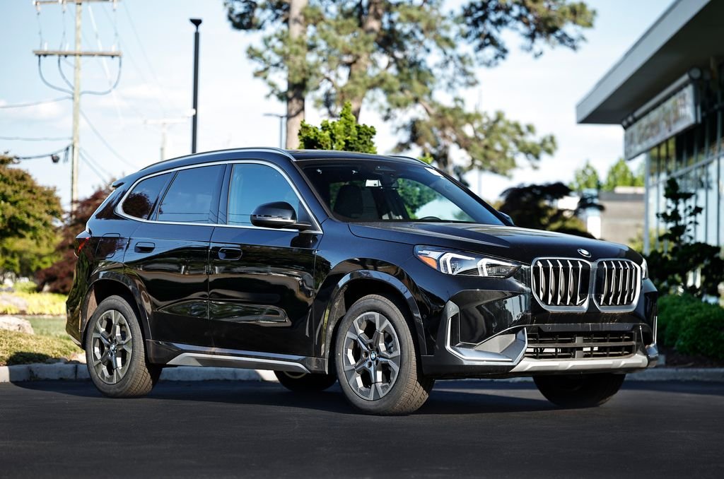 2026 BMW X1 xDrive28i's photo