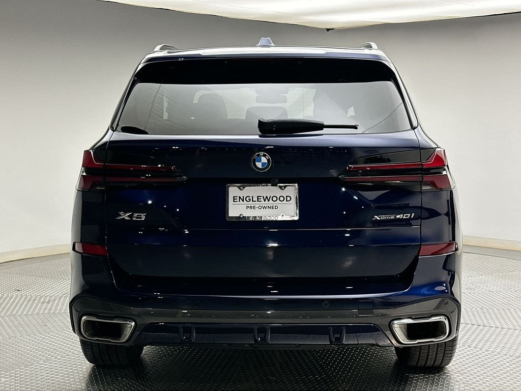 Used 2025 Blue BMW xDrive40i image 12
