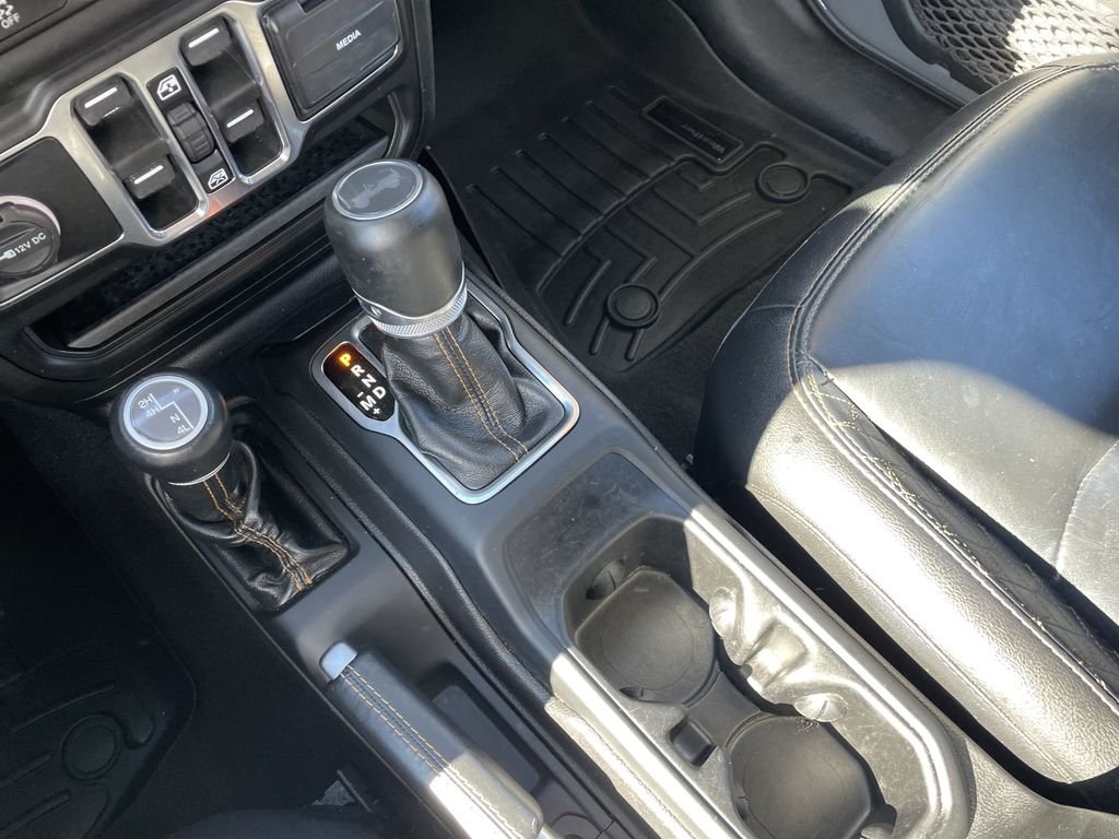 Certified Used 2022 Gray Jeep Unlimited Sahara High Altitude image 21