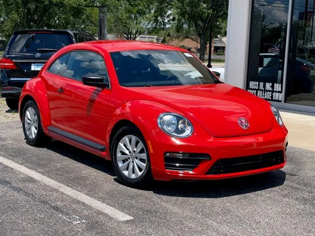 Used 2018 Tornado Red Volkswagen 2.0T S image 1