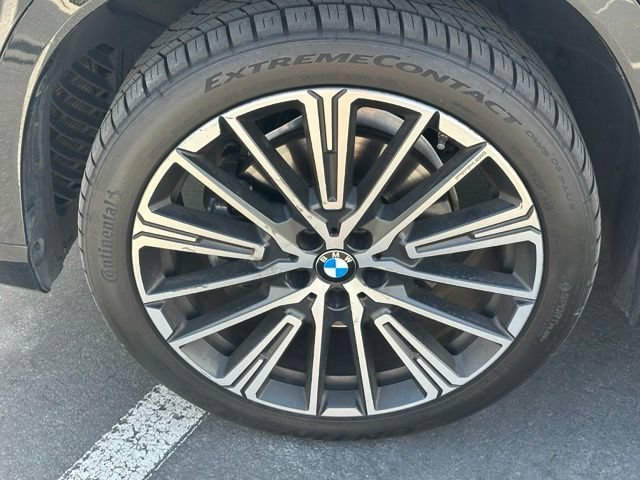 Used 2023 Black BMW xDrive28i image 14