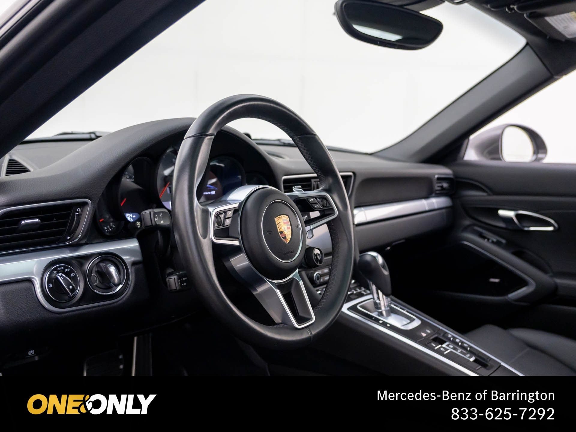 Used 2017  Porsche Carrera 4S image 16