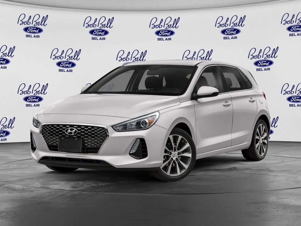 Used 2018 White Hyundai Base image 1