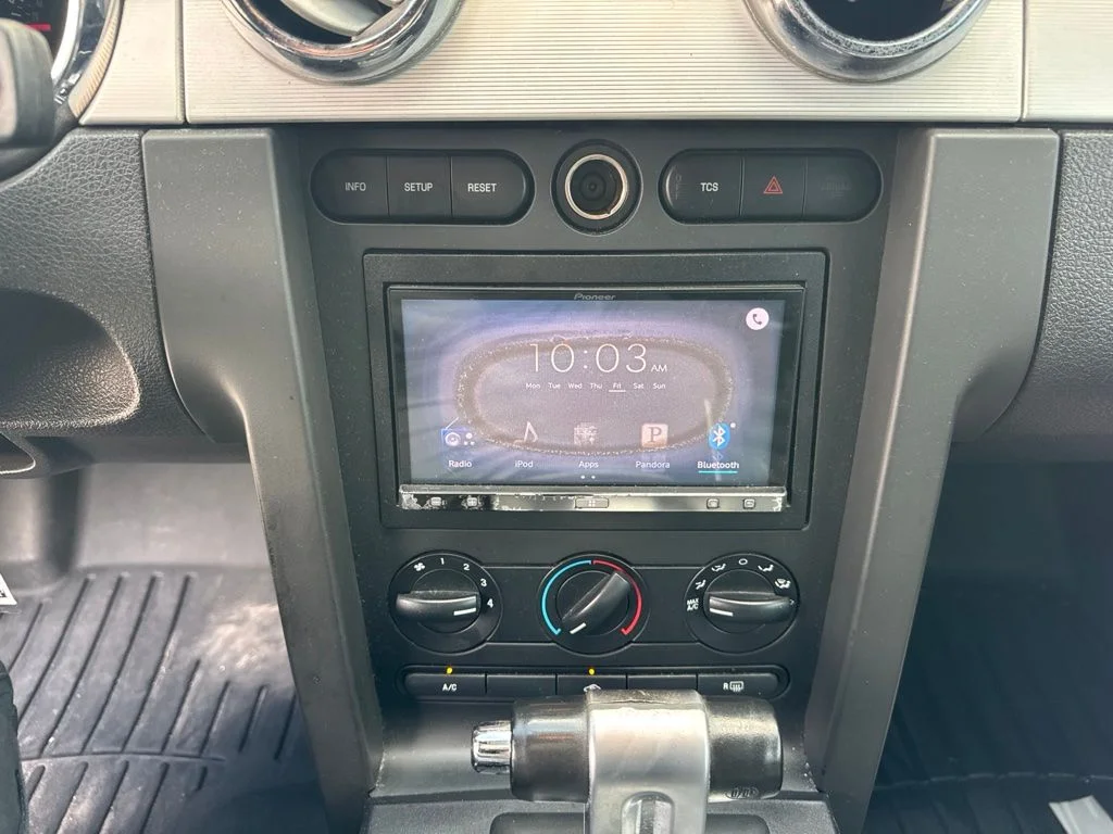 Used 2006 Black Clearcoat Ford  image 12