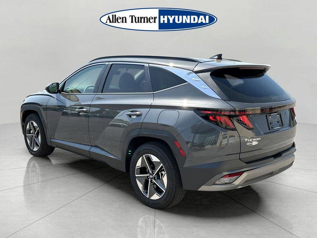 New 2026 Ecotronic Gray Hyundai SEL FWD image 5