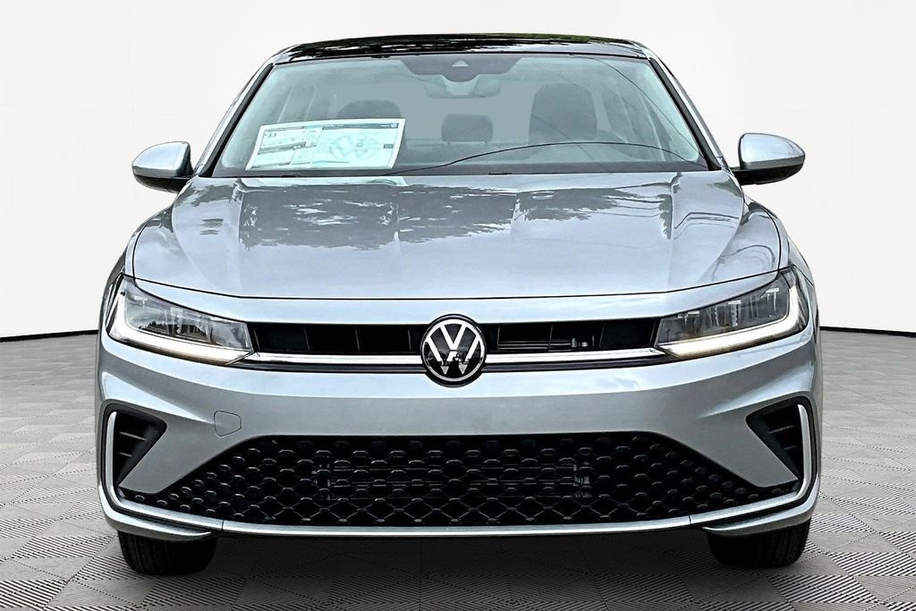 New 2026 Silver Volkswagen 1.5T SE image 2