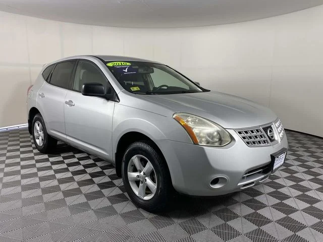 Used 2010 Silver Nissan S image 1